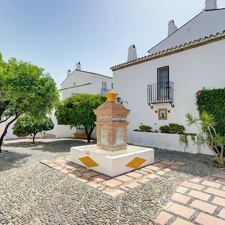 Apartment Tindaya Playa A 5 Min Con Piscina Y Patio Privado Estepona